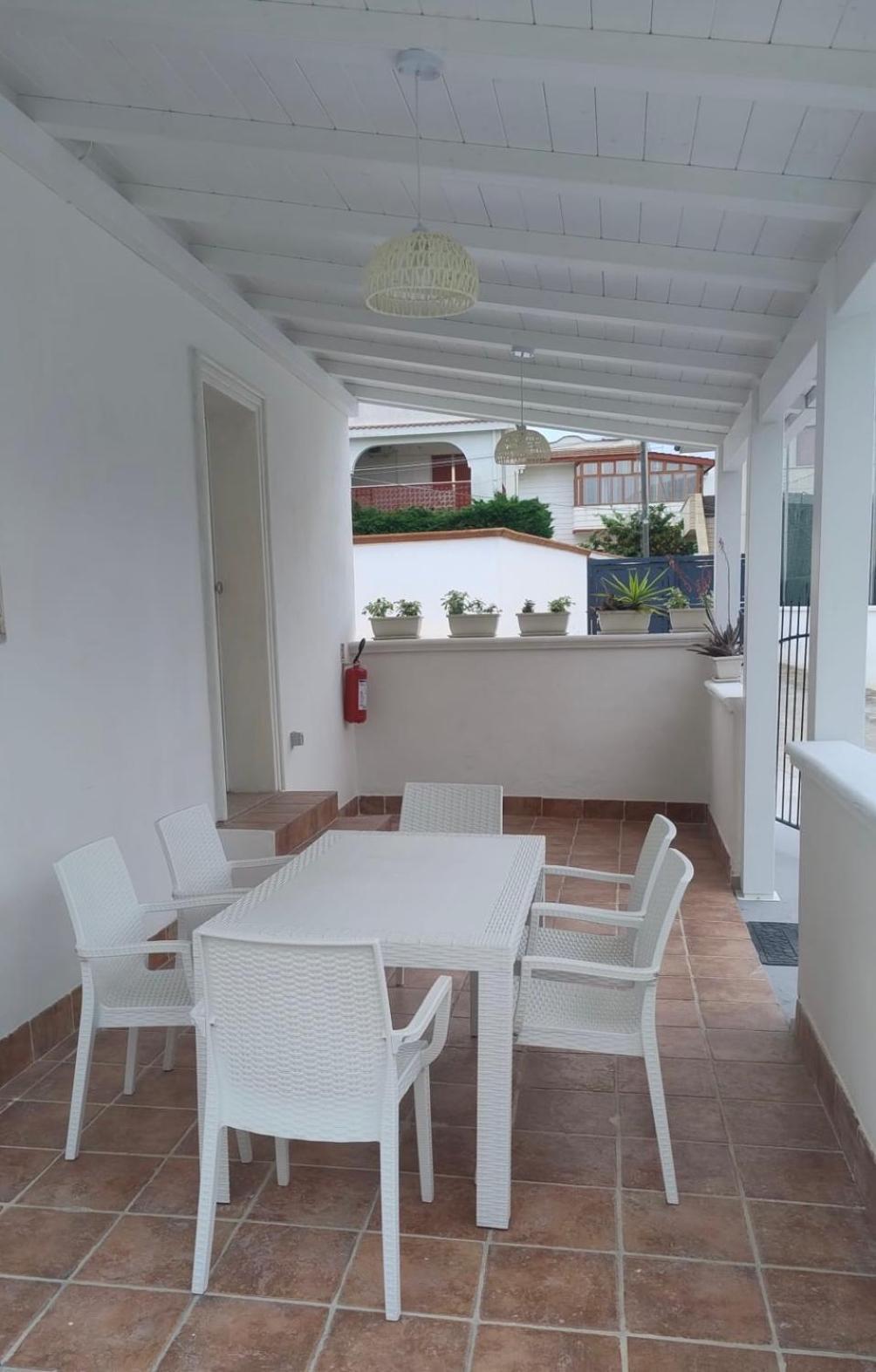 Villa Singola Amanda - 500M Dal Mare Пулзано Екстериор снимка